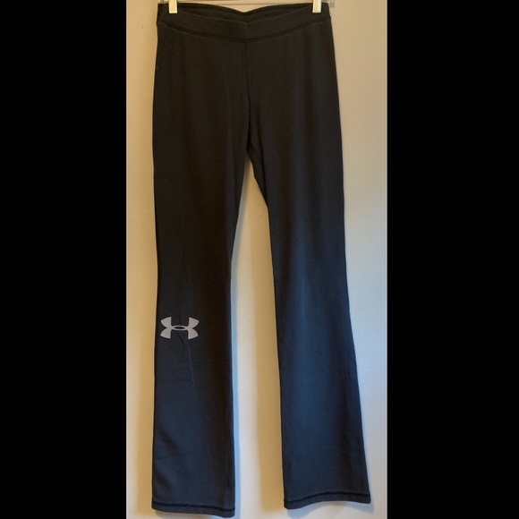 Under Armour Straight Leg Yoga Pants Size M - Picture 1 of 3